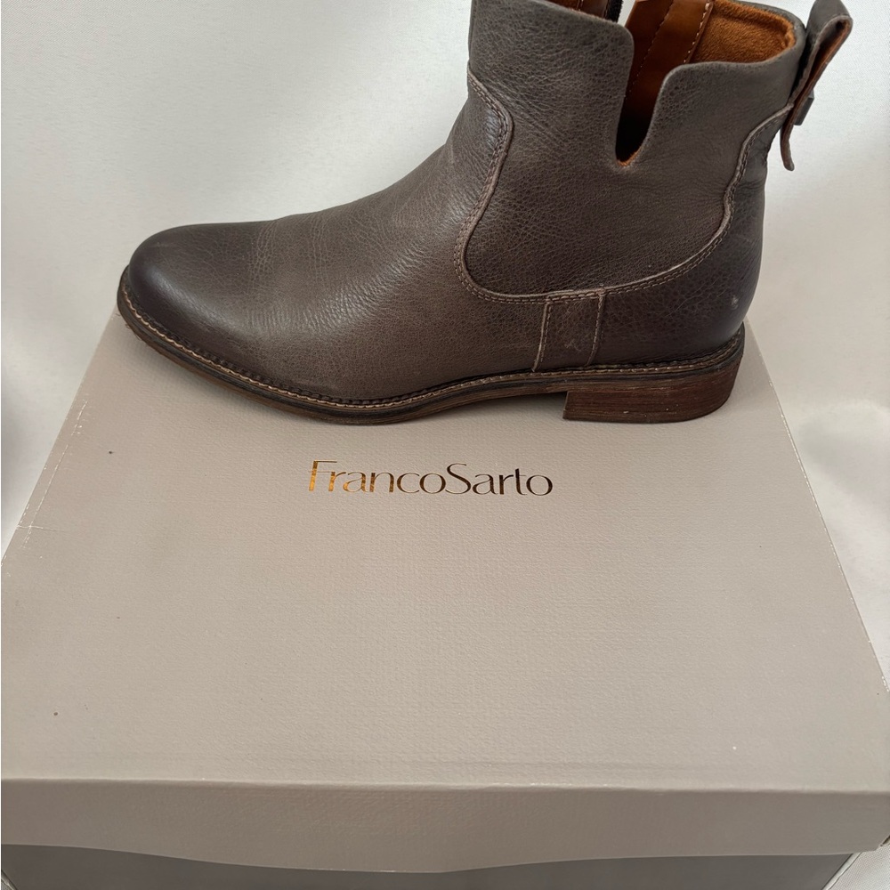 Franco Sarto Women's Taupe Leather Ankle Booties